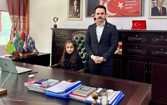 Bahçesaray Kaymakamı Arslanargun'dan 23 Nisan mesajı