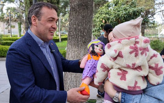 Vali Sözer, Ertuğrul Gazi Türbesini Ziyaret Etti