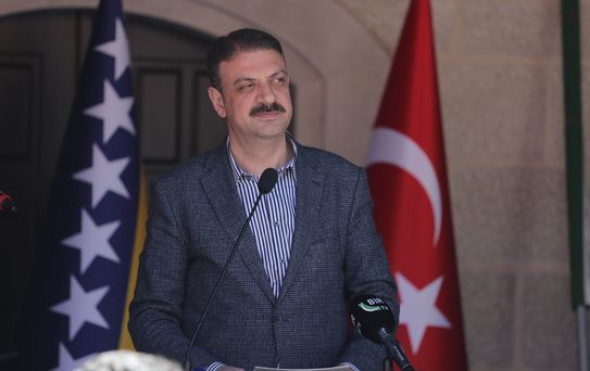 Bosna Savaşı'nda yıkılan ve Türkiye'nin desteğiyle yeniden yapılan Dugalica Camisi ibadete açıldı