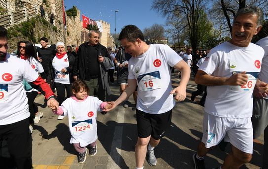 Bursa'da Tarihi Koşu Heyecanı