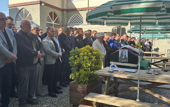 Bursa'da Avukat Cinayeti: Hatice Kocaefe Toprağa Verildi