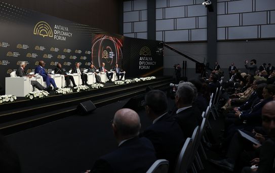 Cumhurbaşkanı Yardımcısı Yılmaz, 'Değişen Dünya Düzeninde Bölgesel Sahiplenmenin Rolü' Paneli'nde konuştu Açıklaması