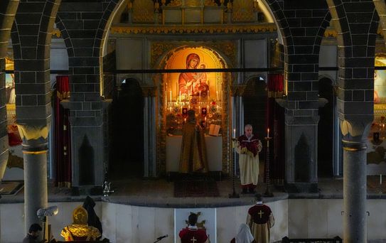 Diyarbakır'da Paskalya Bayramı Coşkuyla Kutlandı