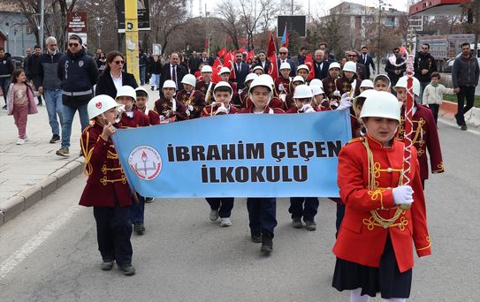 23 Nisan Bayramı Törenlerle Kutlandı