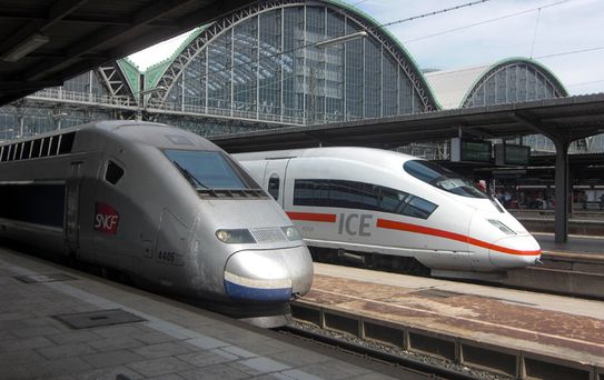 Fransa'da Tren Kazası: 1 Ölü, 27 Yaralı