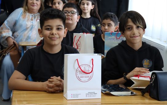 Hatay'da sivil toplum kuruluşlarının desteğiyle yaptırılan okul hizmete girdi