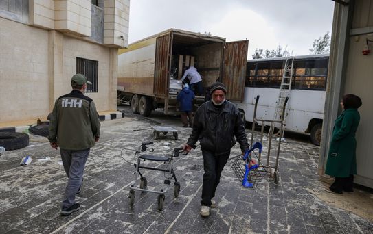 İHH'dan Kuneytra'ya Sağlık Yardımı
