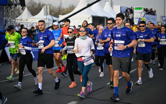21. İstanbul Yarı Maratonu'nu kazananlar belli oldu! Kenyalı ikizler zirvede
