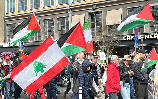 İsveç'te İsrail yüzlerce kişi tarafından protesto edildi