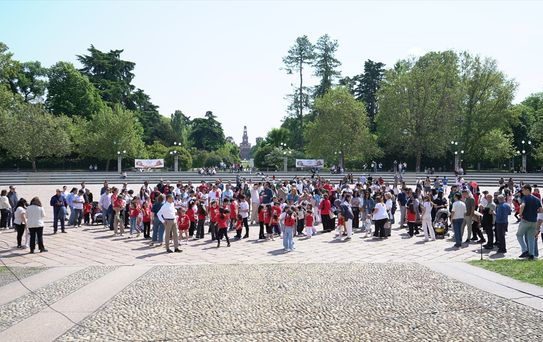 İtalya'daki Türkler 23 Nisan Ulusal Egemenlik ve Çocuk Bayramı için bir araya geldi