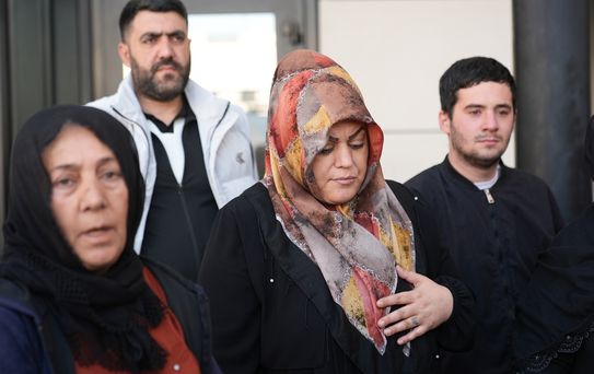 İzmir'de bir kişinin burun ameliyatı sonrası ölümüne ilişkin inceleme başlatıldı