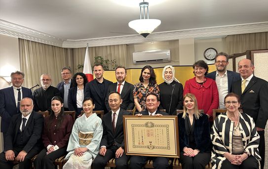 Prof. Dr. Oğuz Baykara'ya Japon Nişanı