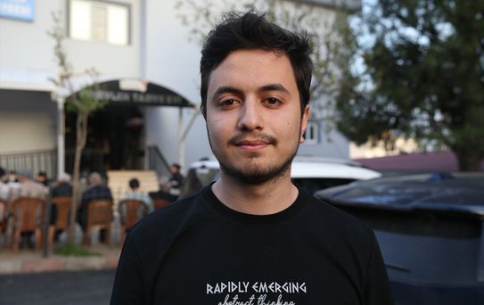 Öğrencilere siper olan Ayla öğretmenin oğulları: Tek tesellimiz...