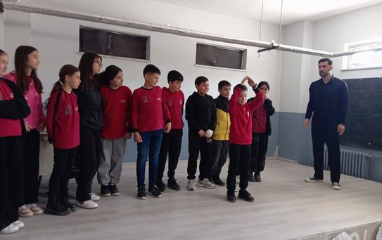 Karakeçili'de Bilim Söyleşisi Düzenlendi