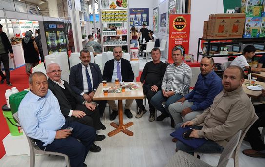 Kınık Tarım Fuarı Ziyaretçi Akınına Uğradı