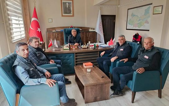 Baskil'de Kayısı Üretimi Değerlendirildi