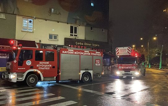 Kayseri'de Otelde Yangın Çıktı