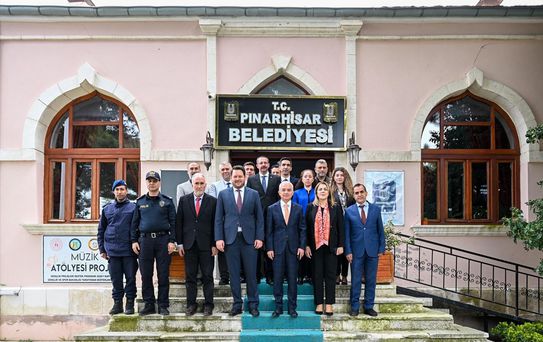 Vali Uğur Turan Pınarhisar'ı Ziyaret Etti