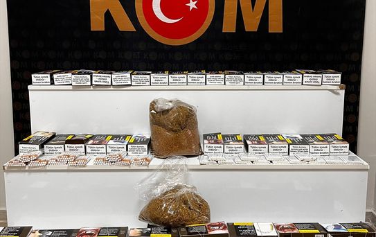 Kırşehir'de Kaçak Tütün ve Makaron Ele Geçirildi