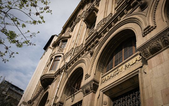 Karaköy Palas Sanat Hayatına Kazandırıldı