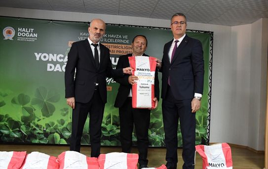 Ladik'te Çiftçilere Tohum Dağıtımı