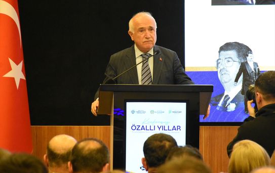 Özal, 33. Yılında Anıldı