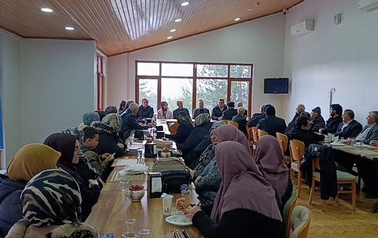 AK Parti Pazaryeri'nde Danışma Toplantısı