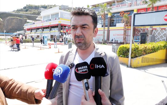 Samsun Alışveriş Merkezi Araç Girişine Kapandı