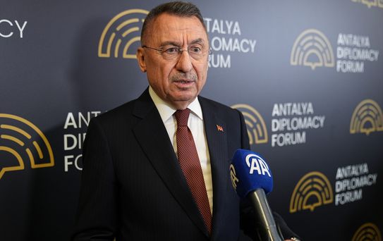 TBMM Dışişleri Komisyonu Başkanı Oktay'dan 'Hürmüz Boğazı' açıklaması Açıklaması