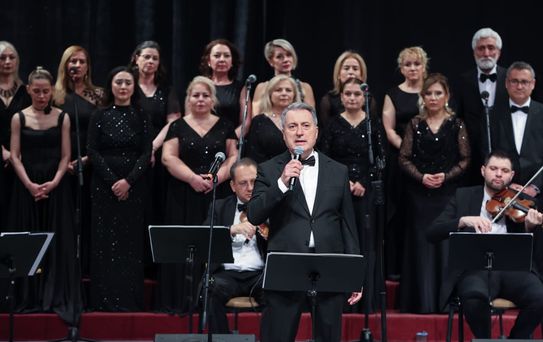 TRT Koro'dan Denktaş Anısına Konser