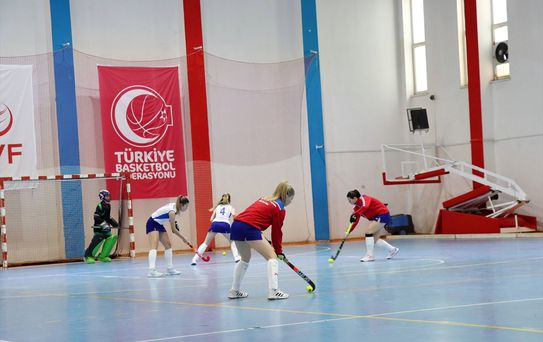 GAÜN'de ÜNİLİG Spor Müsabakaları Başladı