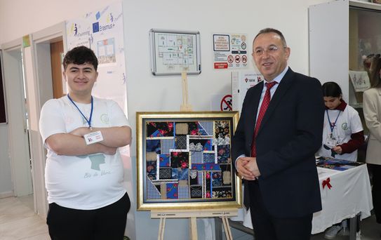 Ünye'de TÜBİTAK 4006 Bilim Fuarı Açıldı: Özel Öğrencilerin Projeleri Sergileniyor