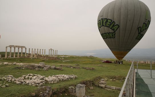 Denizli'de Laodikya İncelemesi
