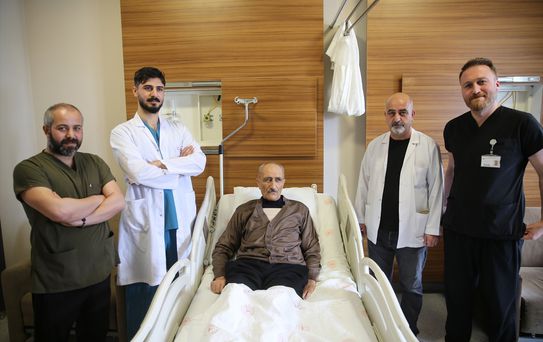 Kalp krizi geçiren hasta, 25 dakikada hayata döndü