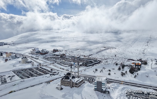 Erciyes'e Yeni Yol ve Otopark
