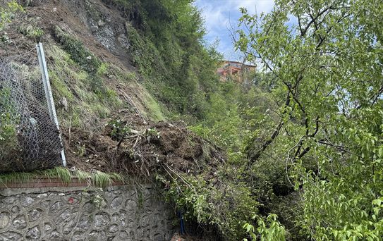 Zonguldak'ta Heyelan: Terminal Zarar Gördü