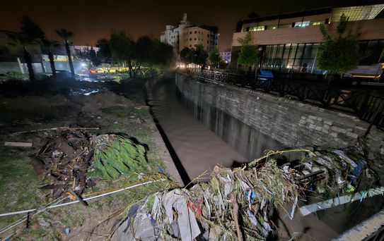 Kadirli'de Sel Felaketi: 2 Ölü, 127 Ev Zarar Gördü