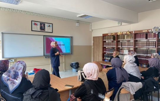 Aile Eğitim Programı İmam Hatip Velilerine Ulaşacak