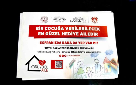 'Haydi Gaziantep Koruyucu Aile Olalım' ve 'Sofranda Bana da Yer Var mı' temalı yemek altlıkları tanıtıldı