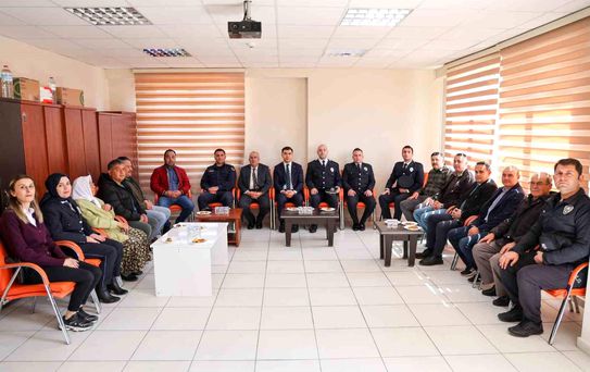 Çameli protokolünden 10 Nisan'da polislere anlamlı ziyaret