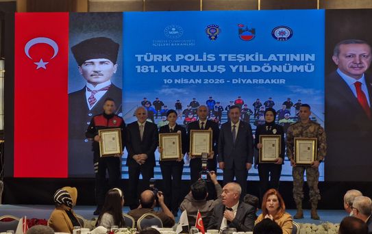 Cevdet Yılmaz: Savaş bir an önce sona ersin diye tüm gücümüzle gayret ediyoruz