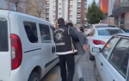 İstanbul'da Silahlı Suç Örgütüne Operasyon