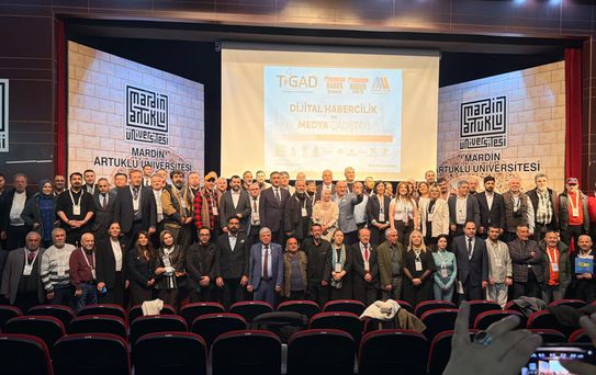 Mardin’de dijital medya zirvesi başladı