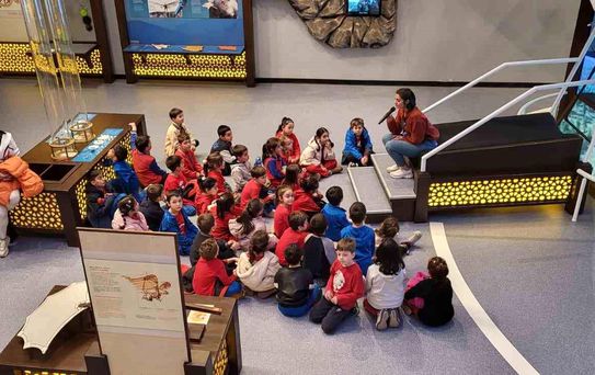 GUHEM ile Bilim Sevgisi Aşılanıyor