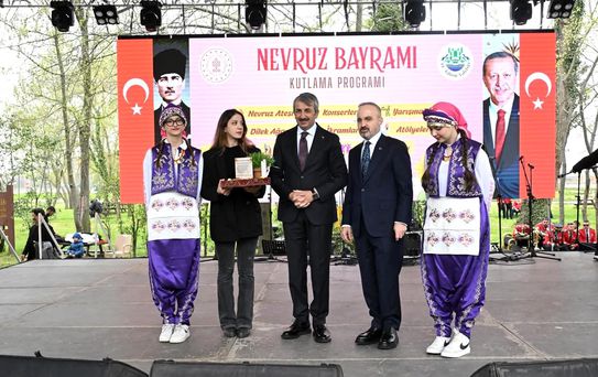Edirne'de Coşkulu Nevruz Kutlaması