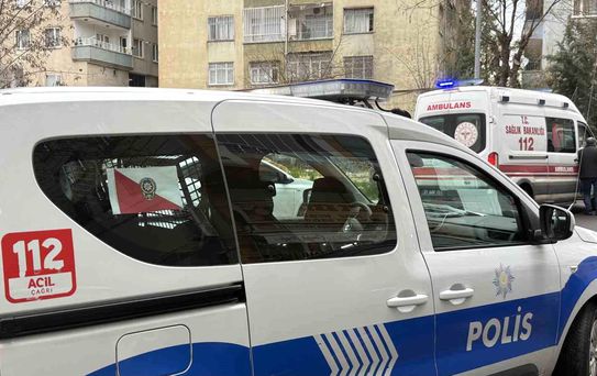 Diyarbakır'da Emekli Polis Evinde Ölü Bulundu