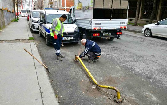 Esenyurt'ta kaldırım işgallerine zabıta engeli
