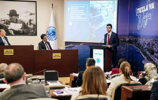 Tuzla Belediyesi 2025 yılı faaliyet raporu oy çokluğuyla kabul edildi