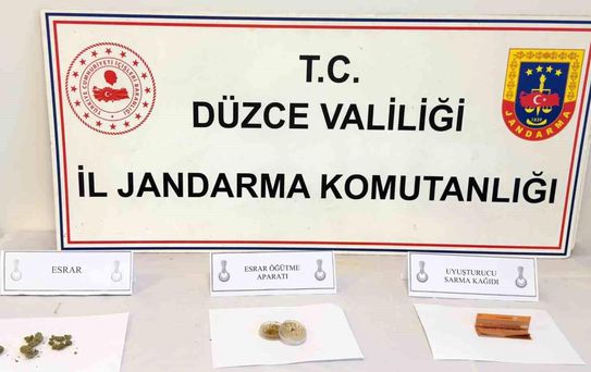 Düzce'de Uyuşturucu Operasyonu: 8 Kişi Yakalandı