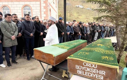 Kabadüz'de Baba-Kız Kazası: İkisi de Hayatını Kaybetti